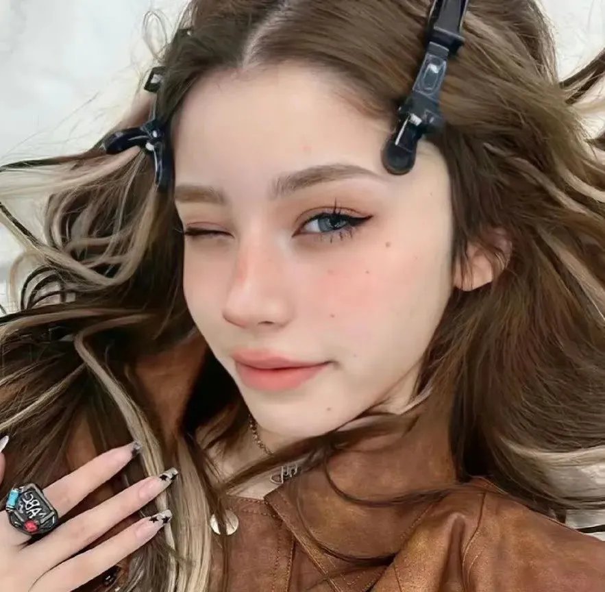 少女日记海报