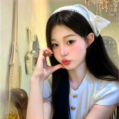 玛丽娜海报